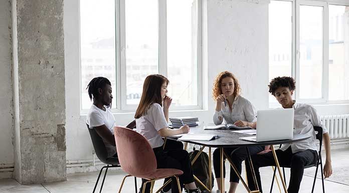 How-Companies-Position-Themselves-Correctly-In-The-Digital-Age